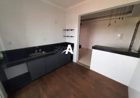 Foto 1 de Apartamento com 2 Quartos à venda, 54m² em Santa Mônica, Uberlândia