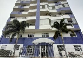 Foto 1 de Apartamento com 3 Quartos para venda ou aluguel, 108m² em Morada do Castelo, Resende