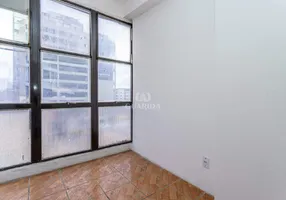 Foto 1 de Sala Comercial para alugar, 35m² em Centro Histórico, Porto Alegre