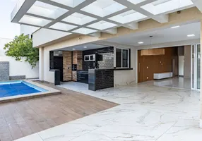 Foto 1 de Casa de Condomínio com 3 Quartos à venda, 236m² em Residencial Goiânia Golfe Clube, Goiânia