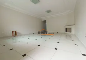 Foto 1 de Casa com 3 Quartos à venda, 248m² em Vila Romana, São Paulo