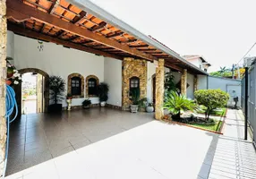 Foto 1 de Casa com 3 Quartos à venda, 167m² em Santa Amélia, Belo Horizonte