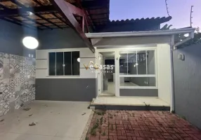 Foto 1 de Casa com 2 Quartos à venda, 65m² em Jardim Mariléa, Rio das Ostras