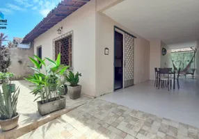 Foto 1 de Casa com 3 Quartos à venda, 110m² em Cidade dos Funcionários, Fortaleza