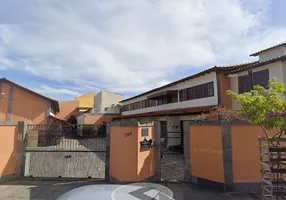 Foto 1 de Casa de Condomínio com 1 Quarto à venda, 62m² em Recanto das Dunas, Cabo Frio