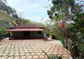 Foto 1 de Casa com 4 Quartos para alugar, 400m² em Itaipava, Petrópolis