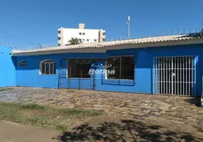 Foto 1 de Imóvel Comercial com 1 Quarto para alugar, 200m² em Saraiva, Uberlândia