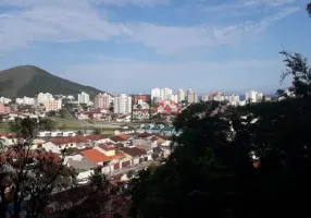 Foto 1 de Lote/Terreno à venda, 300m² em Prainha, Caraguatatuba