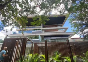 Foto 1 de Apartamento com 3 Quartos à venda, 198m² em Três Figueiras, Porto Alegre