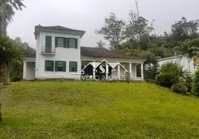 Foto 1 de Casa com 8 Quartos para venda ou aluguel, 4750m² em Bingen, Petrópolis