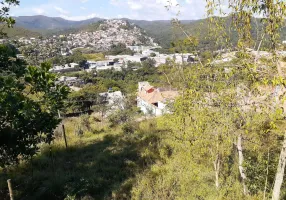 Foto 1 de Lote/Terreno à venda, 363m² em Vila Real, Sabará