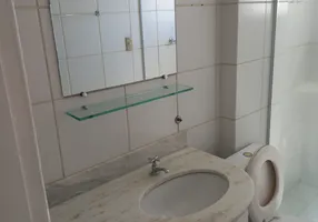 Foto 1 de Apartamento com 3 Quartos para alugar, 68m² em Capim Macio, Natal