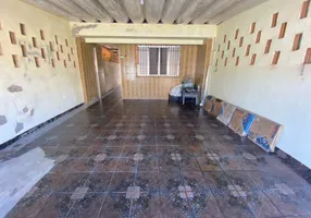 Foto 1 de Casa com 1 Quarto à venda, 90m² em Maracanã, Praia Grande