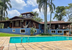 Foto 1 de Casa com 4 Quartos à venda, 540m² em Parque Petrópolis, Mairiporã