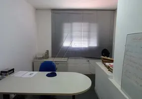 Foto 1 de Sala Comercial para alugar, 12m² em JARDIM SAO PAULO, Taboão da Serra