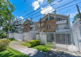 Foto 1 de Casa com 4 Quartos à venda, 196m² em São Francisco, Curitiba