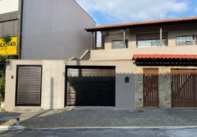 Foto 1 de Casa com 4 Quartos à venda, 136m² em Vila Nova, Cabo Frio