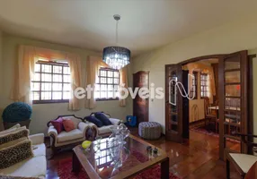 Foto 1 de Casa com 4 Quartos à venda, 450m² em Santa Lúcia, Belo Horizonte