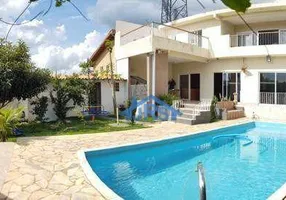 Foto 1 de Casa de Condomínio com 5 Quartos à venda, 250m² em Recanto Maravilha III, Santana de Parnaíba
