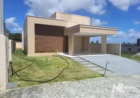 Foto 1 de Casa de Condomínio com 3 Quartos à venda, 180m² em Emaús, Parnamirim