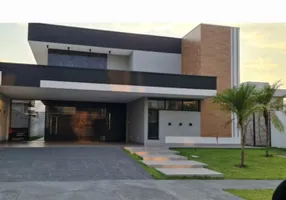 Foto 1 de Casa de Condomínio com 3 Quartos à venda, 250m² em Aponiã, Porto Velho