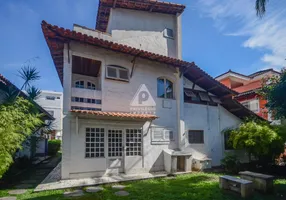 Foto 1 de Casa de Condomínio com 4 Quartos à venda, 216m² em Recreio Dos Bandeirantes, Rio de Janeiro