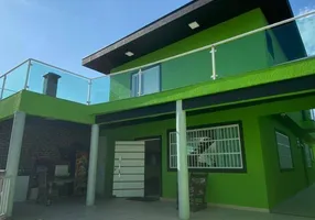 Foto 1 de Sobrado com 5 Quartos à venda, 250m² em Vila Balneária, Praia Grande
