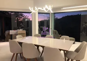 Foto 1 de Casa de Condomínio com 6 Quartos para venda ou aluguel, 390m² em Vila Velha, Santana de Parnaíba