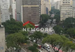 Foto 1 de Kitnet com 1 Quarto à venda, 37m² em Centro, São Paulo