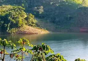 Foto 1 de Fazenda/Sítio com 2 Quartos à venda, 90m² em Paraíso de Igaratá, Igaratá