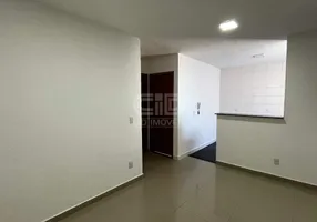 Foto 1 de Apartamento com 2 Quartos para alugar, 40m² em Jardim Imperial, Cuiabá
