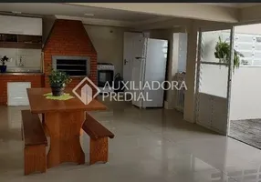Foto 1 de Casa com 4 Quartos à venda, 189m² em Canto, Florianópolis