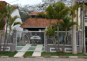 Foto 1 de Casa com 4 Quartos à venda, 177m² em Jardim Santa Rita, Embu das Artes
