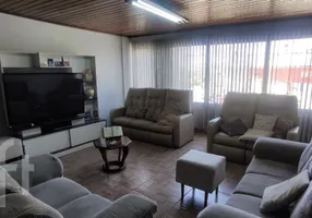 Foto 1 de Casa com 3 Quartos à venda, 254m² em Vila Curuçá, Santo André