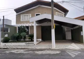 Foto 1 de Casa de Condomínio com 4 Quartos à venda, 210m² em Vila das Jabuticabeiras, Taubaté