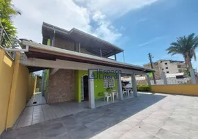Foto 1 de Sobrado com 4 Quartos à venda, 270m² em Indaiá, Caraguatatuba