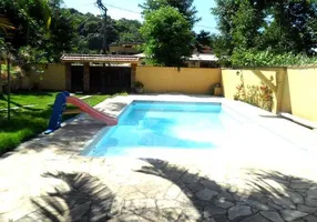 Foto 1 de Casa de Condomínio com 4 Quartos à venda, 220m² em Pendotiba, Niterói