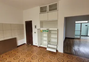 Foto 1 de Casa com 4 Quartos para alugar, 160m² em Dom Bosco, Belo Horizonte