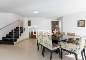 Foto 1 de Sobrado com 3 Quartos à venda, 358m² em Residencial Granville, Goiânia