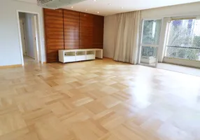 Foto 1 de Apartamento com 3 Quartos à venda, 146m² em Vila Suzana, São Paulo