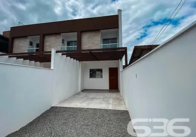 Foto 1 de Sobrado com 3 Quartos à venda, 97m² em Espinheiros, Joinville