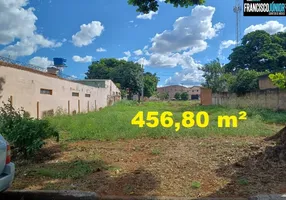 Foto 1 de Lote/Terreno à venda, 456m² em Capuava, Goiânia