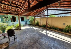 Foto 1 de Casa com 3 Quartos à venda, 182m² em Piratininga Venda Nova, Belo Horizonte