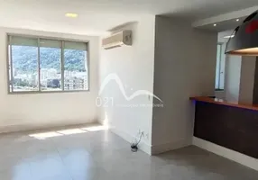 Foto 1 de Apartamento com 2 Quartos à venda, 75m² em Lagoa, Rio de Janeiro