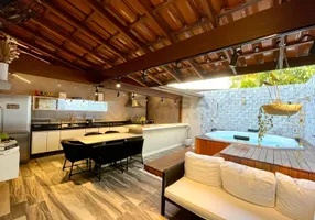 Foto 1 de Casa de Condomínio com 3 Quartos à venda, 97m² em Praia da Baleia, Serra