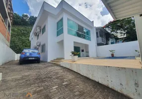 Foto 1 de Casa com 4 Quartos à venda, 490m² em Praia dos Amores, Balneário Camboriú