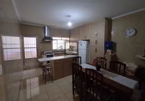 Foto 1 de Casa com 3 Quartos à venda, 130m² em Vila Castelo Branco, Campinas