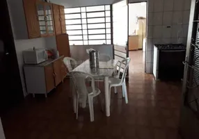 Foto 1 de Casa com 4 Quartos à venda, 227m² em Centro, Araraquara