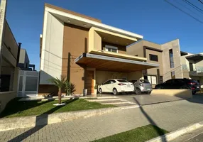 Foto 1 de Casa de Condomínio com 4 Quartos à venda, 243m² em Condominio Floresta, São José dos Campos