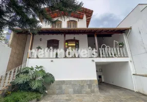 Foto 1 de Casa com 4 Quartos à venda, 195m² em Caiçara Adeláide, Belo Horizonte